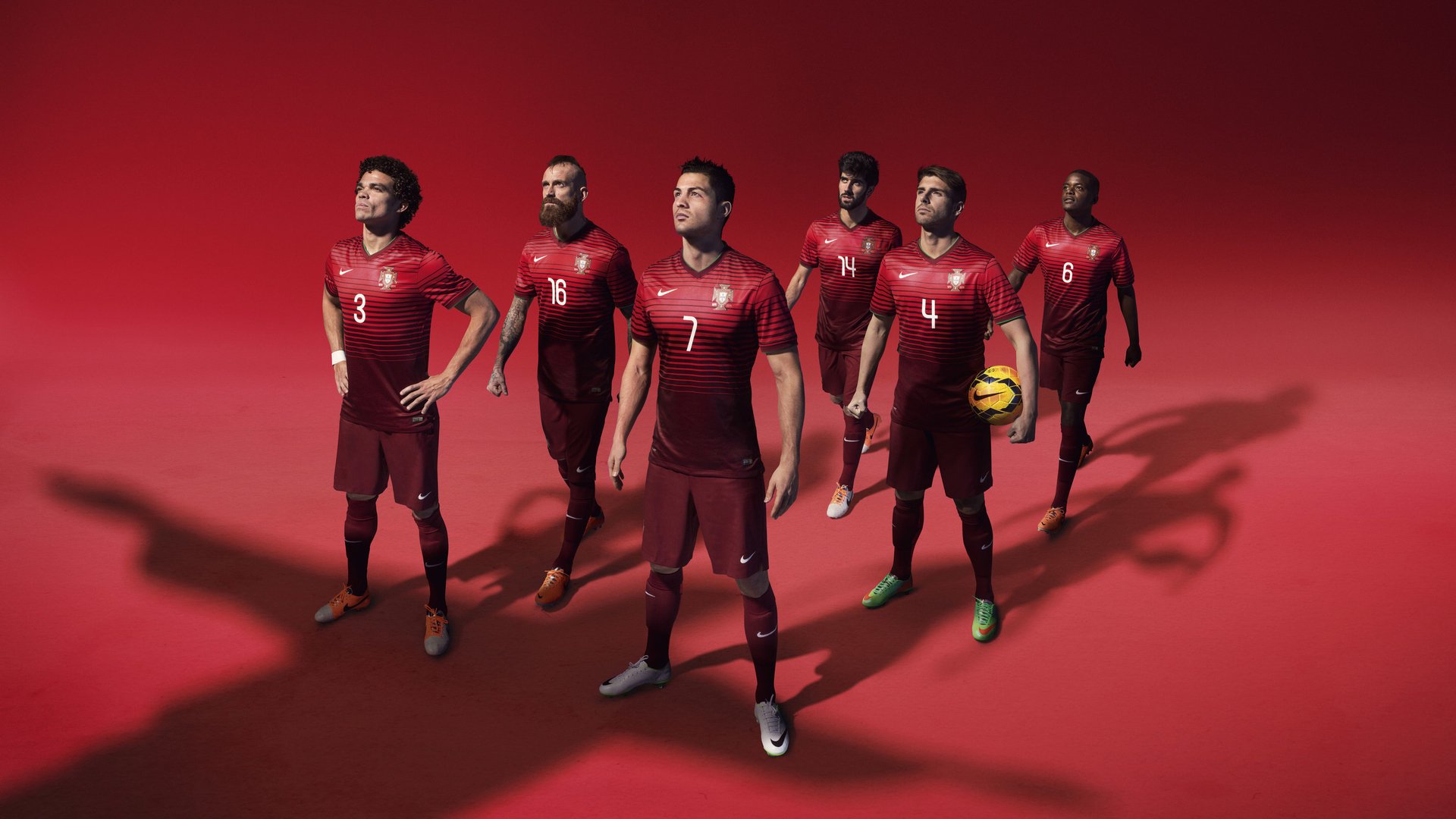 战术盛宴：顶尖团队的多变战术体系解析，多变战士